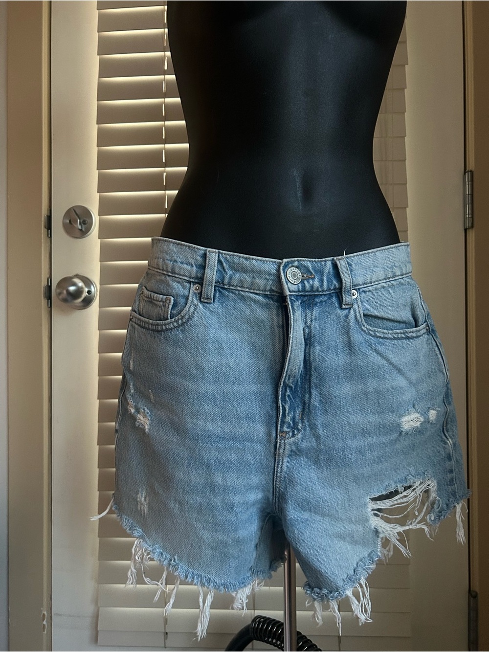 Garage Light Blue Distressed Jean Cutoff Shorts Size 7/28